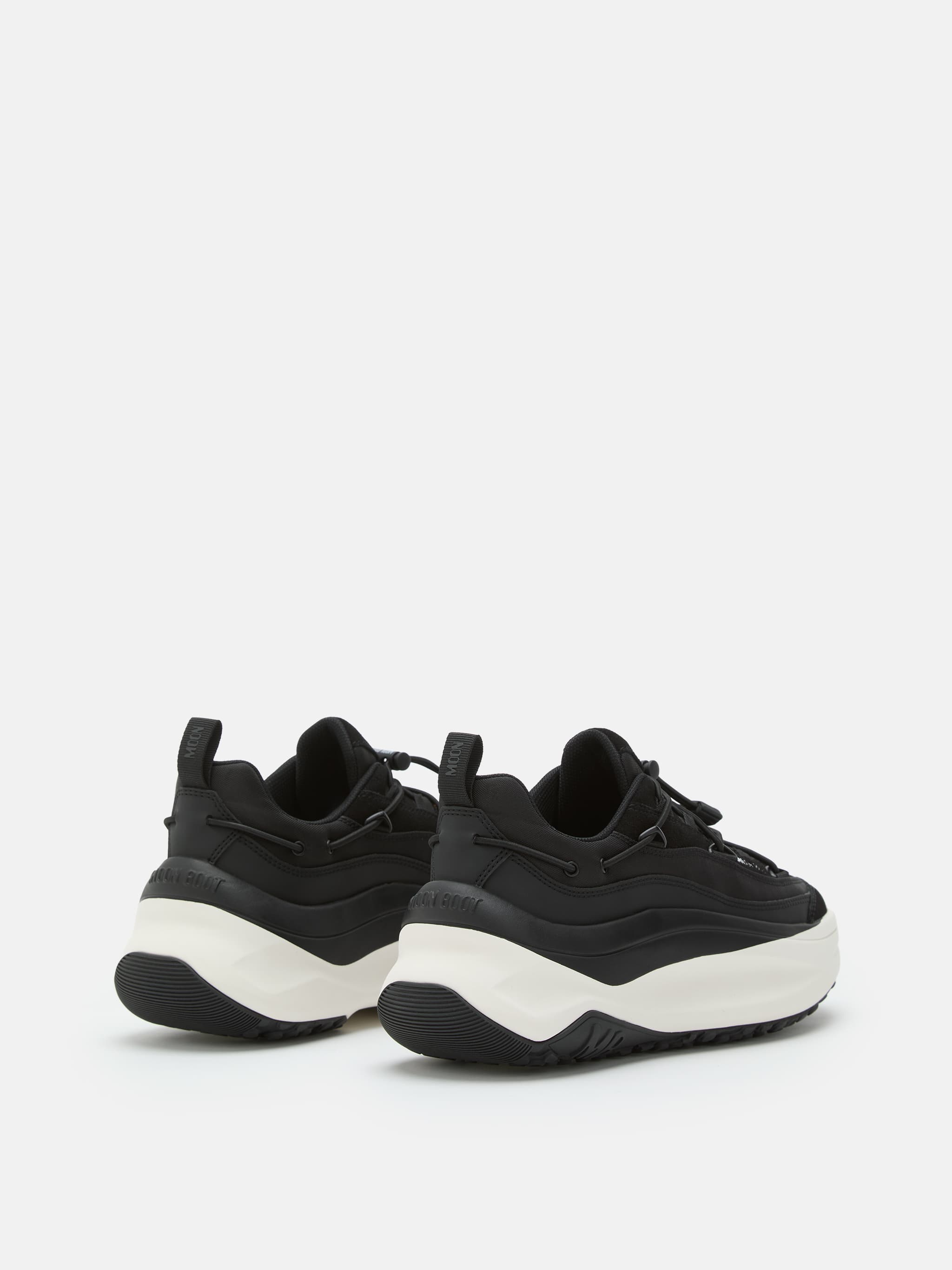 BASKETS MOON247 XLACE NOIR ET BLANC