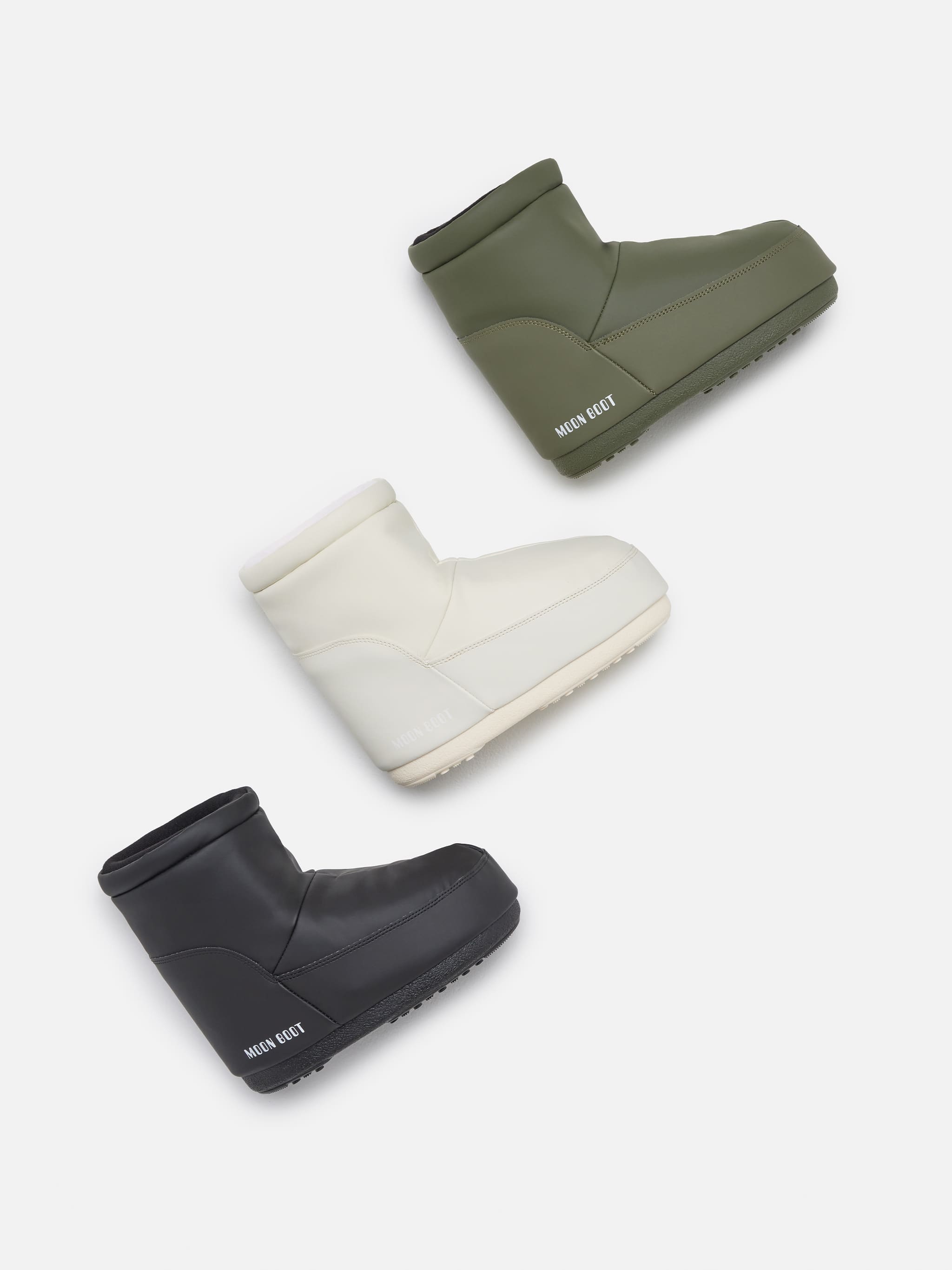 STIVALE ICON LOW NERO IN GOMMA SENZA LACCI image number 4