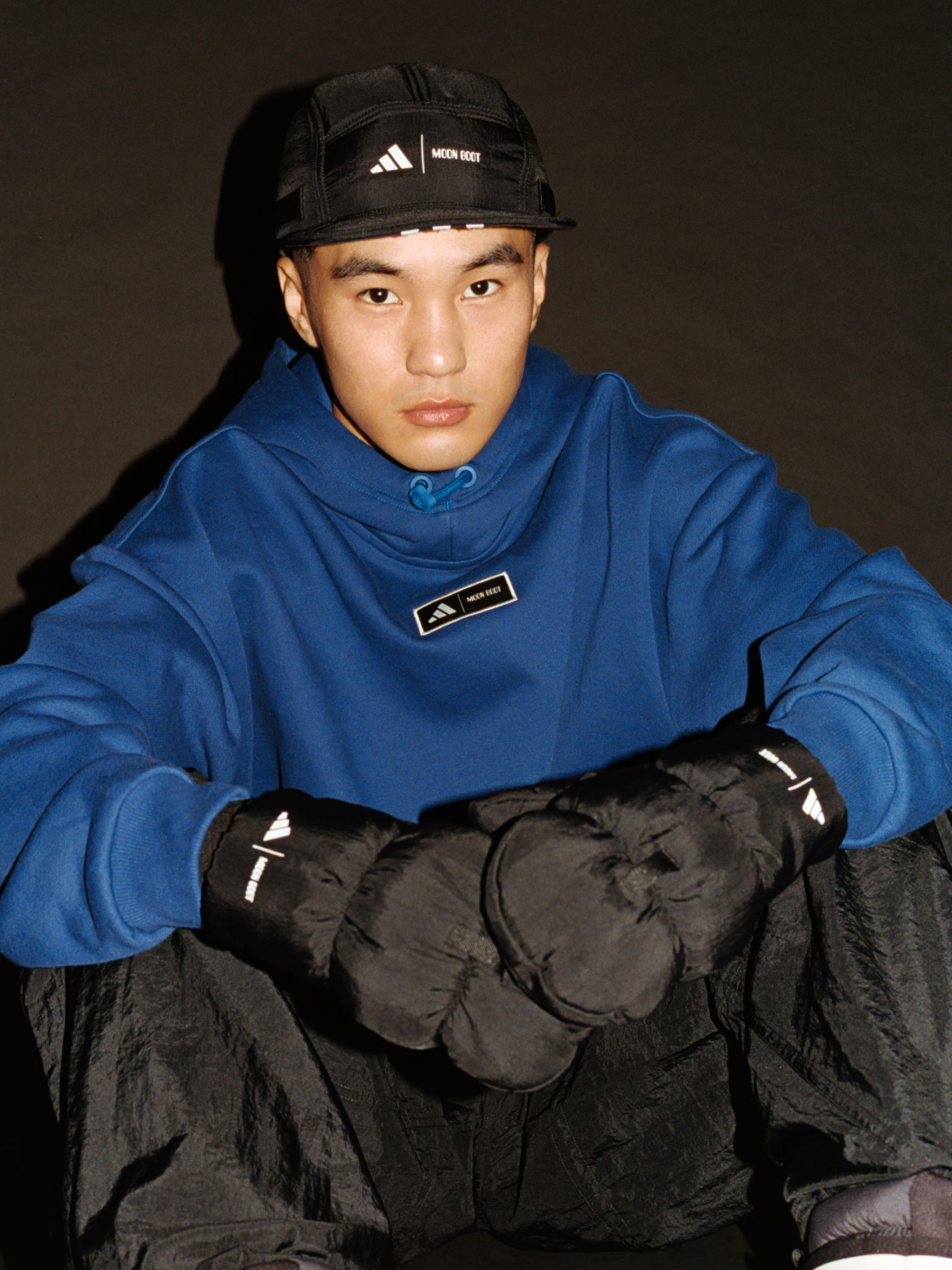 Muffole adidas x Moon Boot image number 3